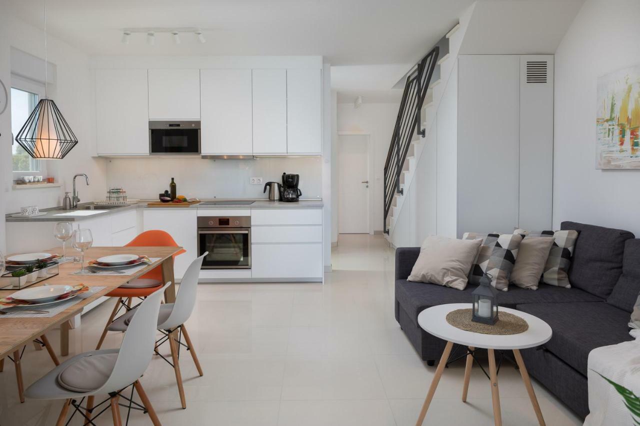 שיבניק Holiday Home Ventum מראה חיצוני תמונה